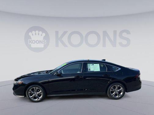 Crystal Black Pearl 2023 Honda Accord EX