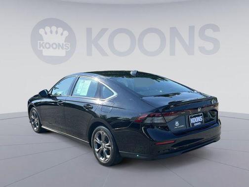 Crystal Black Pearl 2023 Honda Accord EX