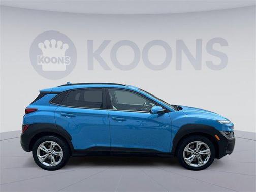 2022 Hyundai KONA SEL