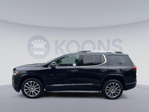 2022 GMC Acadia Denali