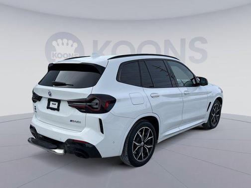 2023 BMW X3 M40i