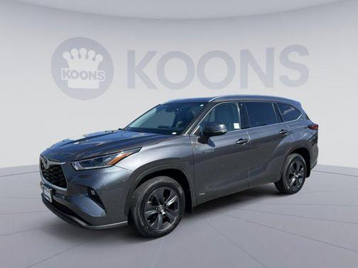 2021 Toyota Highlander Hybrid XLE