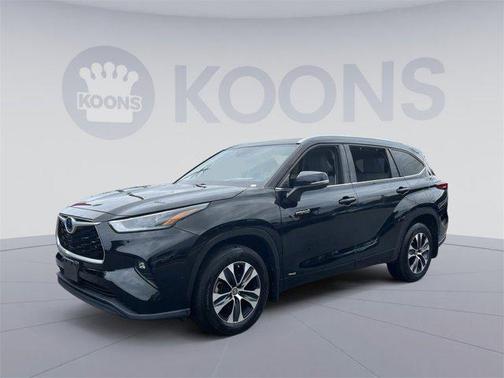 2021 Toyota Highlander Hybrid XLE