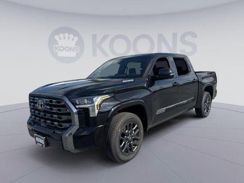 2025 Toyota Tundra Hybrid Platinum