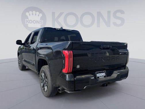 2025 Toyota Tundra Hybrid Platinum