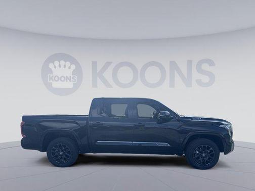 2025 Toyota Tundra Hybrid Platinum