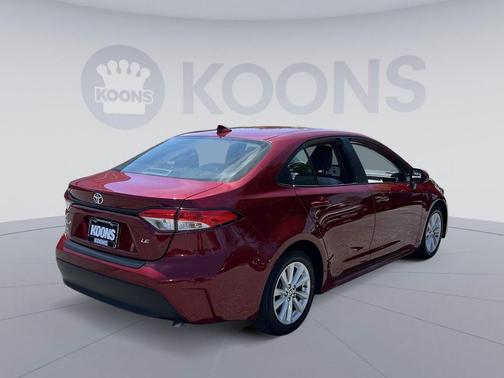 Ruby Flare Pearl 2024 Toyota Corolla LE