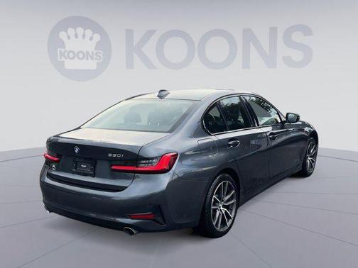 2022 BMW 330 xDrive