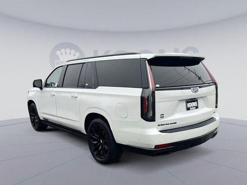 2021 Cadillac Escalade ESV Sport Platinum