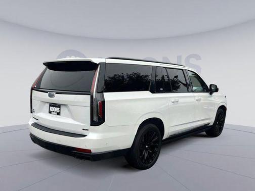 2021 Cadillac Escalade ESV Sport Platinum