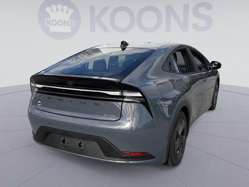 2026 Toyota Prius Plug-In Hybrid SE