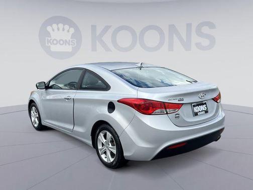 2013 Hyundai ELANTRA GS