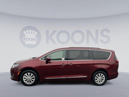 2019 Chrysler Pacifica Touring L