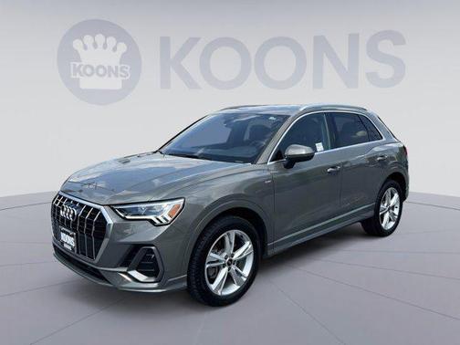 2022 Audi Q3 45 S line Premium Plus
