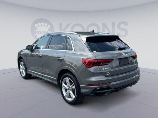 2022 Audi Q3 45 S line Premium Plus