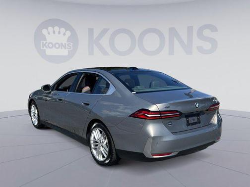 2024 BMW 540 i xDrive