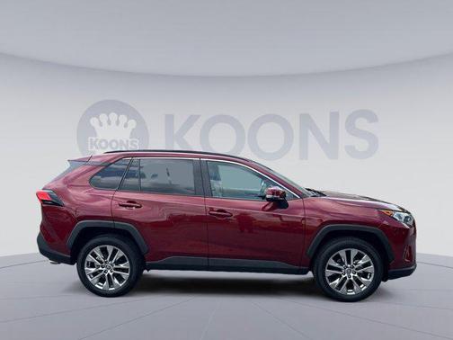 2021 Toyota RAV4 XLE Premium
