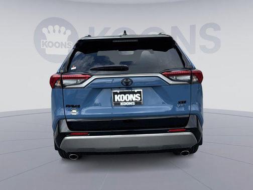 2025 Toyota RAV4 Hybrid SE
