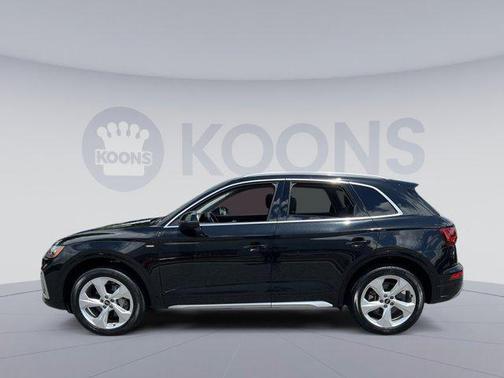 2022 Audi Q5 45 S line Premium Plus