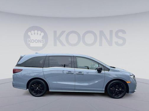 2023 Honda Odyssey Sport