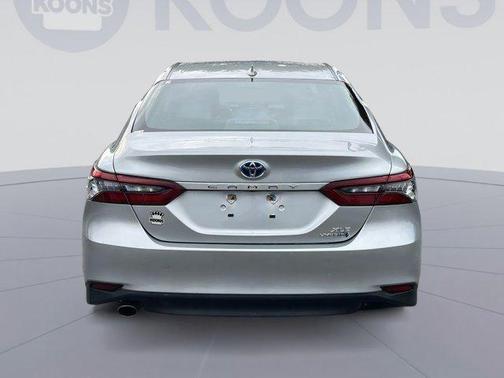 2023 Toyota Camry Hybrid XLE