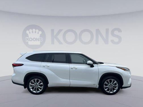 2023 Toyota Highlander Hybrid Limited