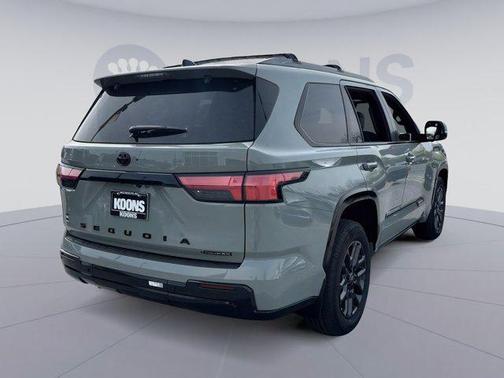 2025 Toyota Sequoia Platinum