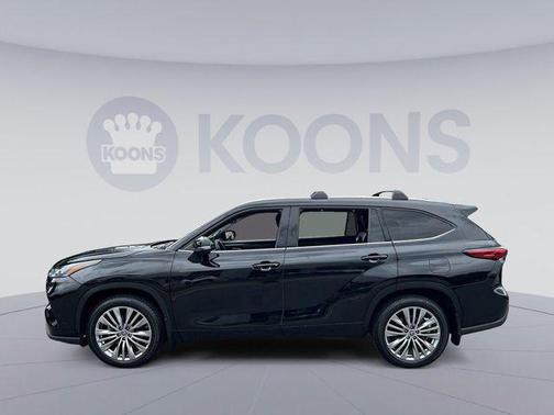 2022 Toyota Highlander Platinum
