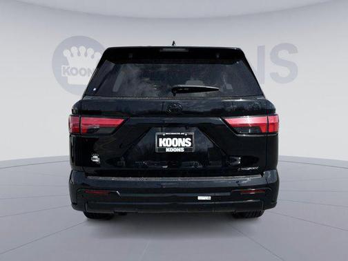 2025 Toyota Sequoia Platinum