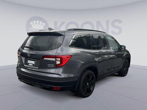 Modern Steel Metallic 2021 Honda Pilot AWD Special Edition