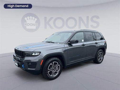 2022 Jeep Grand Cherokee 4xe Trailhawk