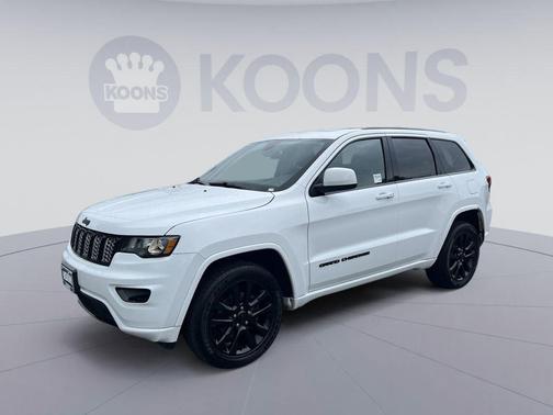 Bright White Clearcoat 2018 Jeep Grand Cherokee Altitude