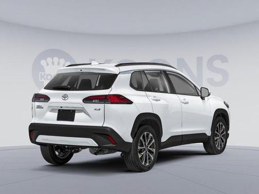 2025 Toyota Corolla Cross XLE