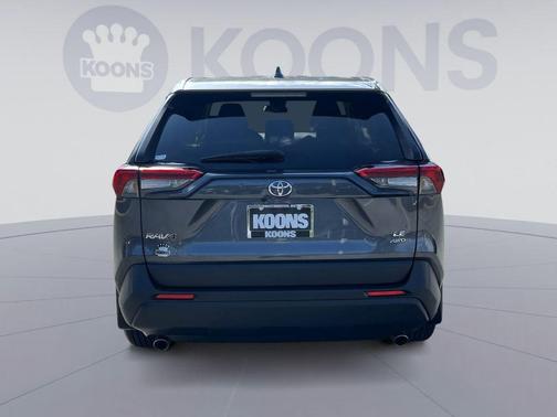 Magnetic Gray Metallic 2023 Toyota RAV4 LE