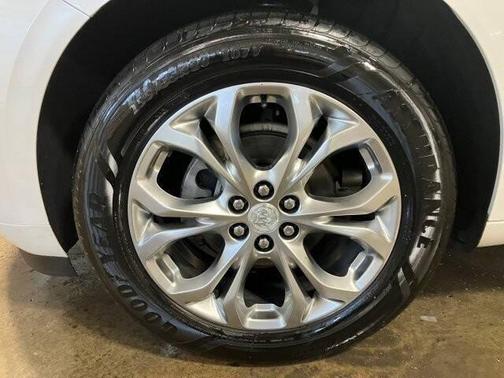 2020 Buick Enclave AWD Avenir