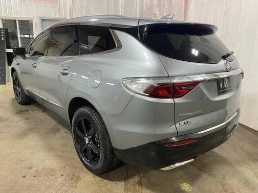 Moonstone Gray Metallic 2024 Buick Enclave Essence FWD