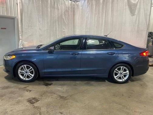 Blue Jeans Metallic 2018 Ford Fusion SE
