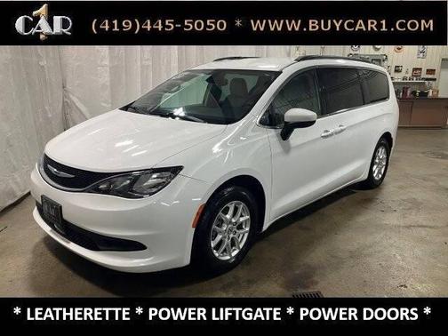 2021 Chrysler Voyager LXI