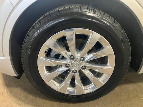 2018 Buick Envision Essence