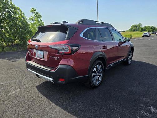 Crimson Red Pearl 2024 Subaru Outback Limited XT