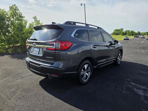 Magnetite Gray Metallic 2023 Subaru Ascent Premium