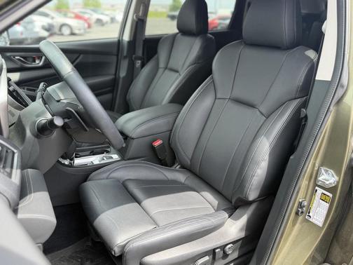 Autumn Green Metallic 2023 Subaru Ascent Limited