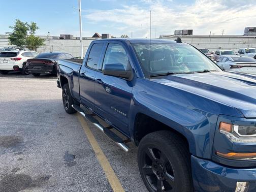 2017 Chevrolet Silverado 1500 2LT