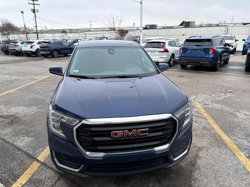 2022 GMC Terrain SLE