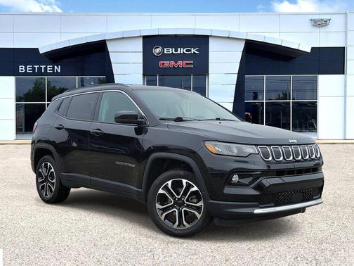 Diamond Black Crystal Pearlcoat 2022 Jeep Compass Limited