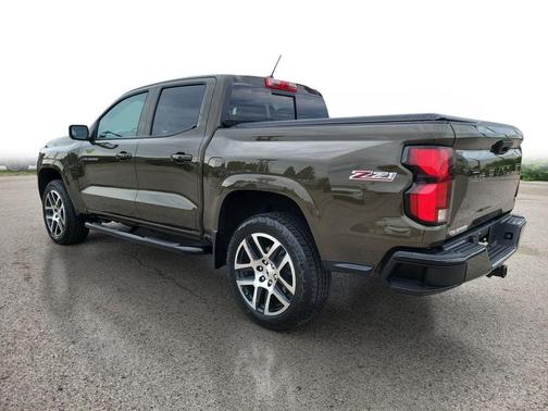 Harvest Bronze Metallic 2023 Chevrolet Colorado Z71