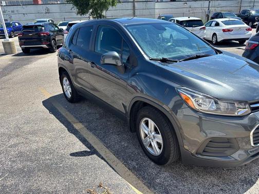 Nightfall Gray Metallic 2019 Chevrolet Trax LS