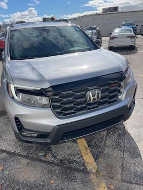 2023 Honda Passport AWD TrailSport