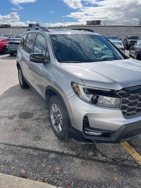 2023 Honda Passport AWD TrailSport
