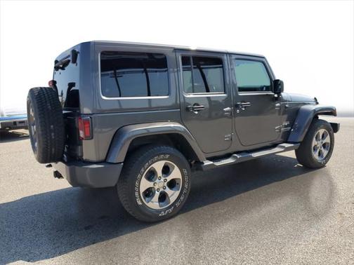 2018 Jeep Wrangler JK Unlimited Sahara
